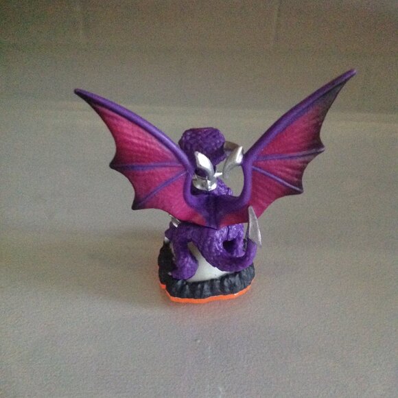 Skylander Action Figure Magic Element Dragon "Spyro Eon's Elite" - Picture 2 of 4
